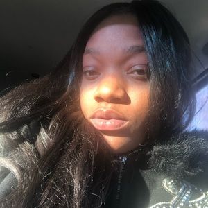 Meet your Posher, Ineatha